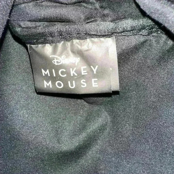 Bioworld Disney white sherpa mini backpack. - Picture 5 of 8